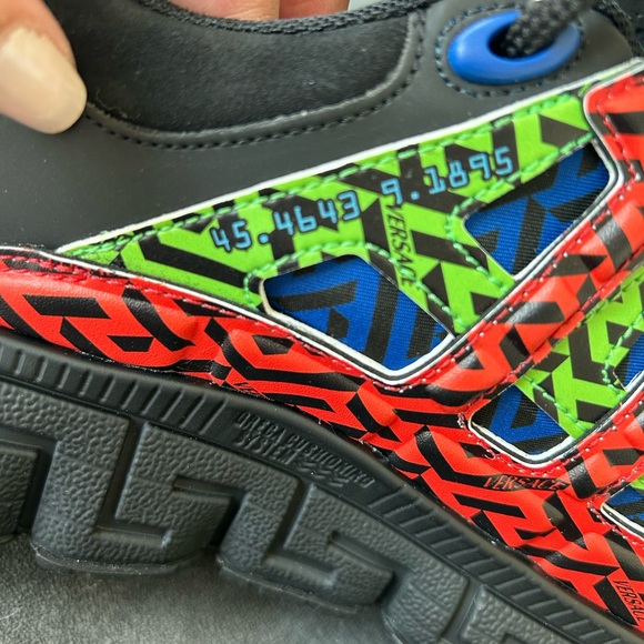 Versace Trigeca low top sneakers NWT 39.5 - Picture 7 of 12